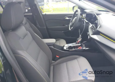 2025 Chevrolet Trax Fwd Lt из США, поврежденный, VIN KL77LHEP4SC049470